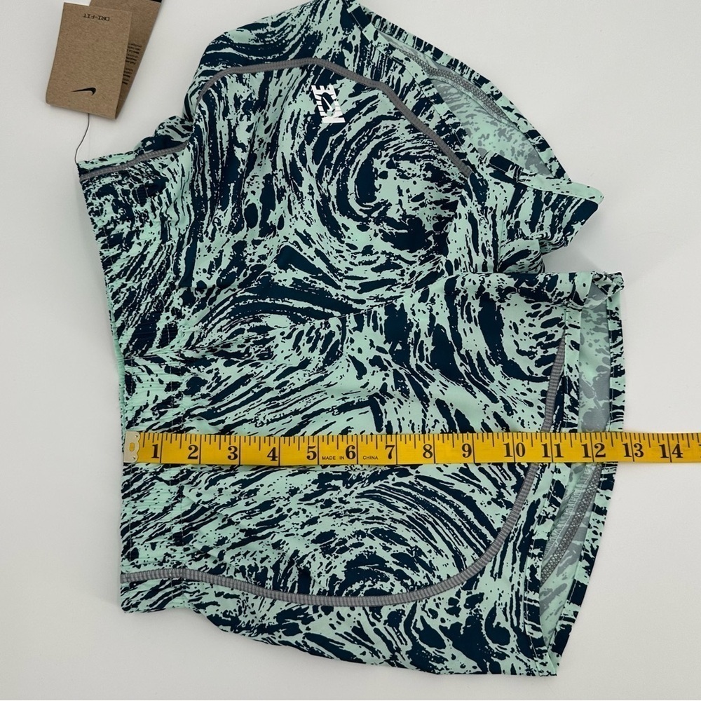 Nike Dri-Fit NWT Women's Navy/Mint Swirl Print Lined Running Shorts Size XS - Picture 10 of 11